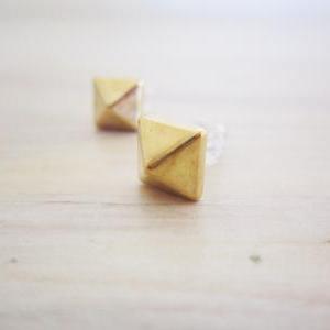 Gold Pyramid Stud Earrings, Small Gold Pyramid..
